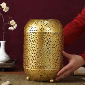 ห้องอ่านหนังสือหัวเตียงห้องนั่งเล่น ที่อบอุ่นโรแมนติกตก แต่งบรรยากาศตะเกียงตะเกียงเอเชียตะวันออกเฉียงใต้ทองวินเทจโคมไฟ