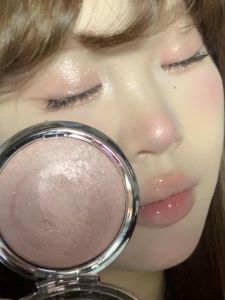 Water Forged Glitter Highlighter