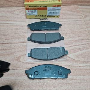 KAMPAS REM DEPAN MITSUBISHI TRITON HDX 4605A930 1SET KIRI KANAN