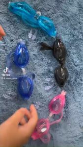 Kính bơi giá rẻ Kính bơi chống nước có tặng cặp nút bịt tai KBGR02 SESAN