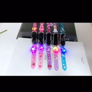 Terbaru Jam Tangan Anak Anak Display Digital LED Dengan Motif Sanrio 3D Melody Kuromi Cinnamaroll