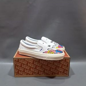 SEPATU VANS21 SLIP ON VAULT OG ANAHEIM KRISGO TO JAPAN PUTIH KANVAS 36-43