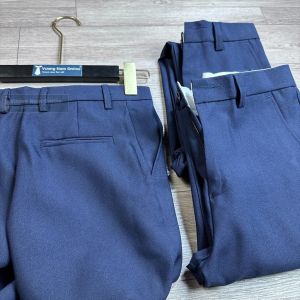 Quần tây học sinh nam cấp 1 2 chất polyster màu xanh đen lưng nẹp VNO110