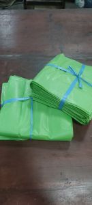 kantong kresek hd warna embos ( kw1 )ukur 24×43 cm murah 1/2kg (500gram)