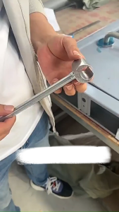 Cờ lê Bản Lề Cửa Điều Chỉnh - Thiết Kế Tiện Dụng Hiệu Suất Cao