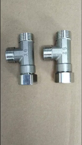 Compo 2 cái:Tê Inox hai đầu ren ngoài một đầu rắc co ren 1/2 Inch-21mm.