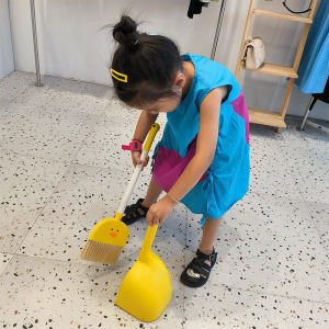 Childrens Broom Dustpan Set Toddler and Baby Special Mini Small Broom Children Play House Cleaning Toys