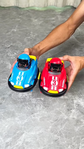 Đồ Chơi Xe Đụng Điều Khiển Từ Xa Có Đèn Và Nhạc Vui Nhộn Bộ 2 Chiếc Thích Hợp Chơi Nhiều Người