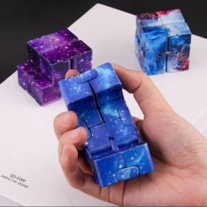 Infinite Flip Magic Cube Starry Sky Puzzle Toy Four Corner Maze Toy for Children and Adults Stress Relieving and Relaxing