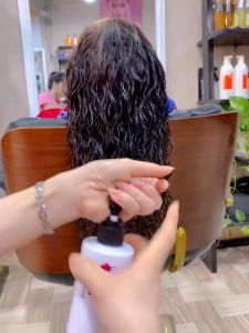 Gel Mềm B4 Tạo Kiểu Giữ Nếp Tóc Xoăn Hippie Xù Mì Tự Nhiên Không Bết Tóc B4 Mùi Siêu Thơm 350ml..