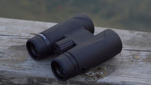 SVBONY SA205 8x42/10x42 ED Flat-field Binoculars IPX7 Waterproof and Bk-4 Prism Portable Telescope for viewing games Bird Watching