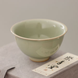 ถ้วยชาแบบจีนโบราณที่ทำมือ สีฟ้าท้องสุดหรู ถ้วยชาสำหรับเจ้าของบ้านสไตล์วินเทจ อุปกรณ์ตักบาตร