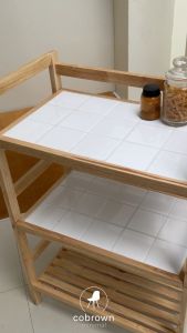 ชั้นกระเบื้องไม้ยางพารา สีขาวล้วน ชั้นวางของในห้องครัว  สีขาวสะอาดตา ทำความสะอาดง่าย Cobrown.minimal