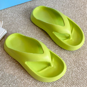 Anti-Slip Couple Sandals Beach Casual Low Heel Flat Bottom EVA Material Youth Beachwear Cross Buckle Simple Style Summer 2024