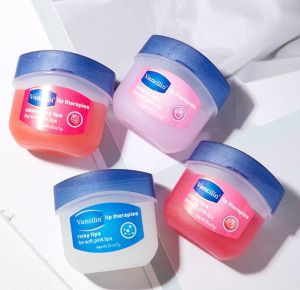 ลิปบาล์ม 4 in 1