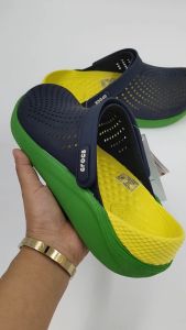 Crocs รองเท้าแตะรัดส้นผู้ชาย รองเท้าแตะมีรู กันน้ำ กันลื่น รองเท้าแตะผู้ชาย รองเท้าแตะ รองเท้าแตะ ผู้ชาย รองเท้า Adidas ผู้ชาย High Heels Men Shoes รองเท้าวิ่งผู้ชาย - Lazada