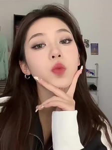 สินค้ามาใหม่ MUGE LEEN BLACK METALPUNK อายแชโดว์สีโทนดำเทา 15 เฉดสี