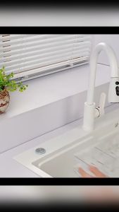 Transparent Thickened PET Drain Storage Rack: A Multi-Purpose Kitchen Solution