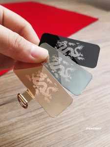 ชิ้นส่วนต่อโลหะ Zeng ดีไซน์งูปี 2012 ที่แข็งแรงและทนทาน ไม่ทำลายฝาครอบโทรศัพท์มือถือ พร้อมสายรัด แผ่นรองป้องกันการสูญหาย