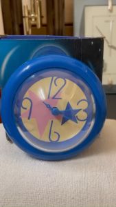 Đồng hồ treo tường ngôi sao cho bé - Star dust clock (Hàng Nhật)