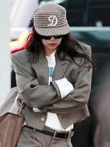 British Style Houndstooth Korean-Inspired Flat Brim Baseball Cap