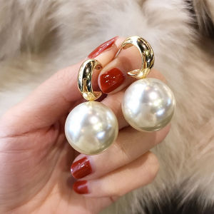 Huitan Simple Elegant Big Round Imitation Pearl Drop Earring for Women Anniversary Gift Female Wedding Bridal Earrings New