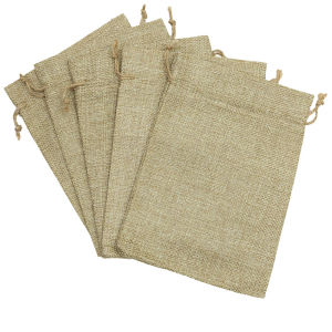 (5ชิ้น/ถุง) ของขวัญซานต้าครอสสีกากีกว้าง13*18ซม. ตกแต่งมาสคอตต้นไม้ปีใหม่จี้เสื้อผ้าลินินกระเป๋าแบบพกพา