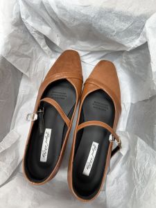 Elevated Retro Mary Jane Shoes for Women Brown Pointed Toe Commuter Friendly Spring Autumn New Style Gentle Fashion Single Shoes