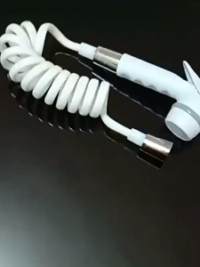 ชุดฉีดชำระสีขาว ได้ครบชุด (ก้านกดขาว) พร้อมอุปกรณ์ติดตั้ง