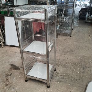 Kệ inox 3 tầng tấm nhiều kích thước khác nhau . Hàng dày dặn và chắc chắn .