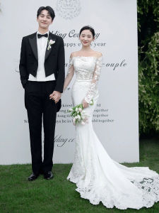 Elegant Retro Lace Mermaid Satin White Wedding Dress