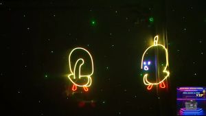 XPACE Đèn Laser Z2 Pro Cảm Biến Nhạc 1600 Hiệu Ứng 3D Chiếu Hình 2 Con Vịt Quét Tia 3D Siêu Ảo