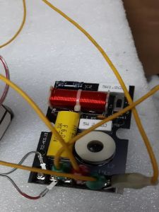 1 pc Branded OEM 2 way speaker cross-over network MC-6.2