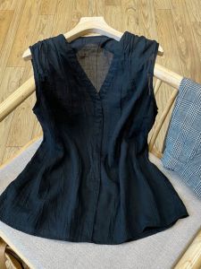 Linen Cotton Sleeveless V-neck Vest Women Summer Lightweight Loose Wrinkle Texture Straight Cut Commute Style Pure Color Top