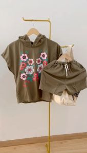 Celana Hoodie Santai untuk Bepergian: ECLAIRE 0IS Setelan Celana Hoodie Pendek Babyterry Floral