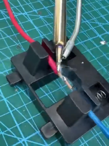 Electric Wire Welding Fixture Plastic Precision Alignment Soldering Fixture Durable Hands-free operation
