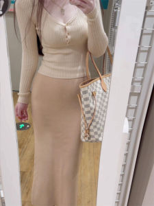 Retro American Atmosphere Apricot V-neck Long Sleeve Knitted Sweater Womens Spring Autumn Gentle Style Inner Wear Base Top