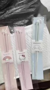 Sanrio | Anime Hello Kitty Giai Điệu Cinnamoroll Chống Trơn Trượt Cặp Đôi Phong Cách Đũa Hợp Kim Chia Bữa Ăn Đặc Biệt Nhà Bếp Ăn Hoạt Hình Quà Tặng