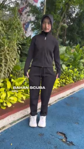 STRONG PANTS Celana Olahraga Wanita Training Badminton Celana Bawahan Olahraga Training Scuba Panjang Celana Bulu Tangkis