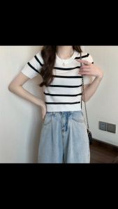 Áo Len Nữ Cộc Tay Cổ Tròn Họa Tiết Kẻ Với Nhiều Tông Màu Độc Đáo - LVXA184