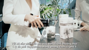 Trung Nguyên Legend - Cà phê hoà tan rang xay Cappuccino Hazelnut - Hộp 12 gói x 18gr ( có sữa)