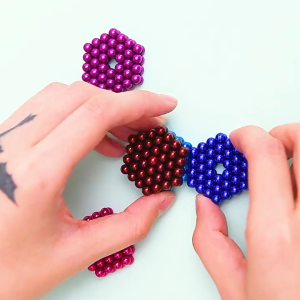 🇸🇬【Ready stock】216Pcs Magnet Beads Cube Building Toy 5mm Magnetic Ball Magic Balls Magnetic stress relief ball