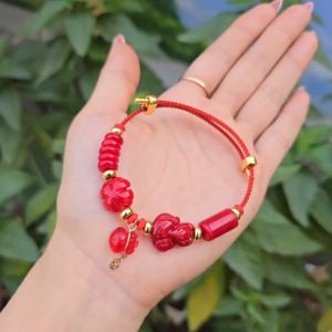 Q7 Vòng tay lu thống ngũ điếu cỏ 4 lá hồ ly túi tiền Ngọc Huyết treo móc kim tiền V10k cho Hỏa và Thổ - Phong Thuỷ TUDO P