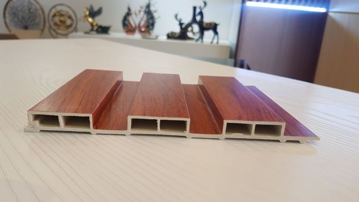 T%E1%BA%A5m%20%E1%BB%91p%20lan%20s%C3%B3ng%20Kim%20S%C6%A1n%20-%20Image%202