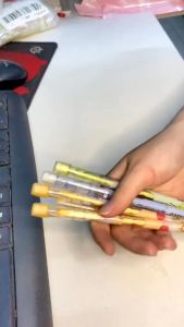 COBO 2 Bút chì khúc học sinh HB C095 Deli kèm đầu tẩy màu ngẫu nhiên có thể thay thế ngòi an toàn cho trẻ em khi sử dụng --