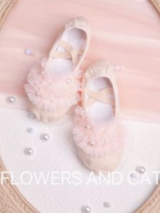 Childrens Dance Shoes Soft Bottom Lace Pearl Practice Dancing Ballet Tie Shoelaces Girls Soft Bottom Ballet Flats