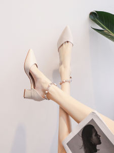 รองเท้าแตะหนังหัวแหลมส้นสูงสำหรับผู้หญิง ฤดูร้อน 2025 รองเท้าแตะส้นหนาแบบใหม่ที่สวมใส่สบาย รองเท้าแตะส้นสูงแบบสวมสบายสำหรับผู้หญิง