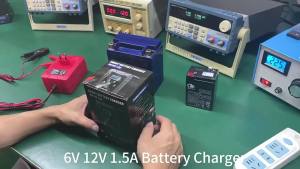 FOXSUR 6V 12V 1.5A Fully Automatic Intelligent Car and Motorcycle Battery Charger for AGM GEL Battery Repair Type Charger