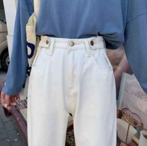 Highwaist Jeans Wanita Ter murah Adtdjusment Kekinian