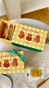 กล่องลิ้นชัก Snack Box ลาย YW3Bear ขนาด 17x10.8x7cm แพคละ 5ใบ (ไม่ได้มาพร้อมริบบิ้น)